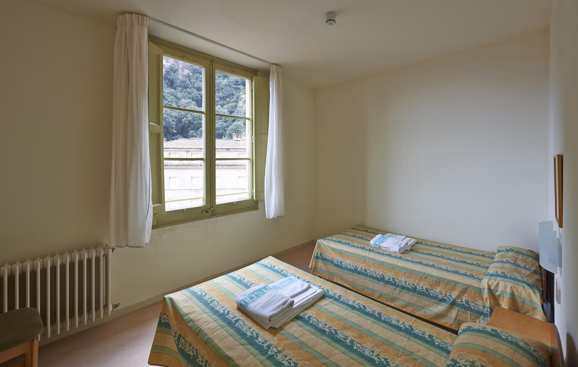 Apartamentos Montserrat Abat Marcet المظهر الخارجي الصورة